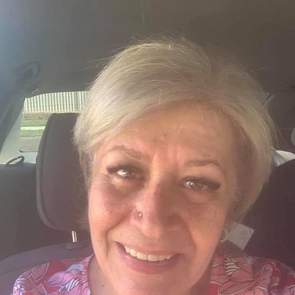 effiezaloumis65